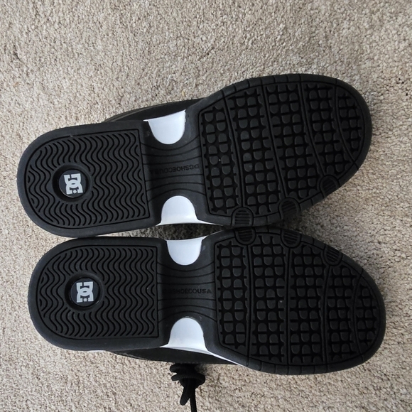 DC Legacy Lite Skate Shoe - Picture 10 of 10